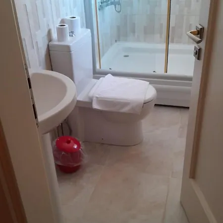 Βίλα Guezelada Κουσάντασι